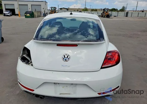 2018 Volkswagen Beetle S z USA, uszkodzony, nr VIN 3VWFD7AT0JM725061